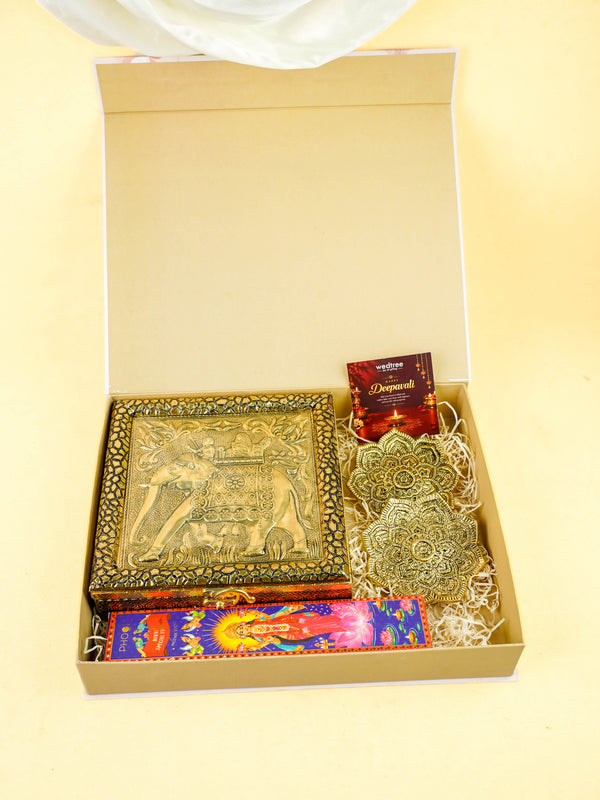 Deepavali: Box with Dry Fruit Box, Flower Agarvathi, Insence Sticks & Dry Fruits - WDC0032