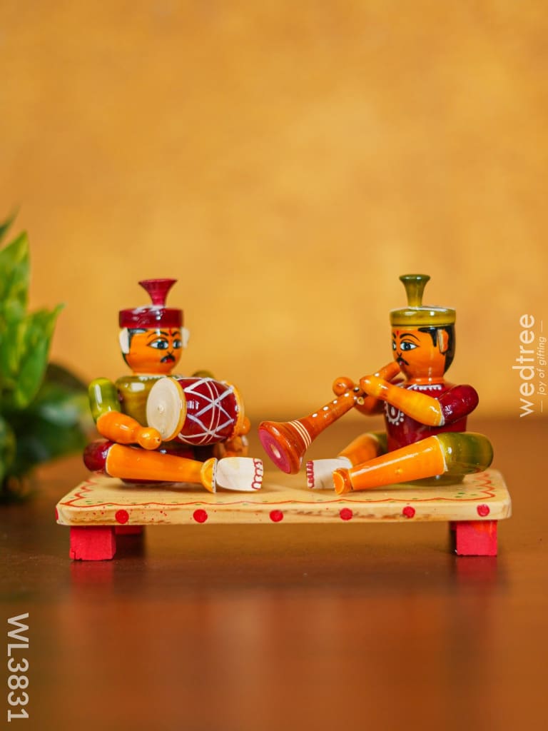 Etikoppaka Toys - Musicians Set Of 2 Wl3831 Wooden Decor