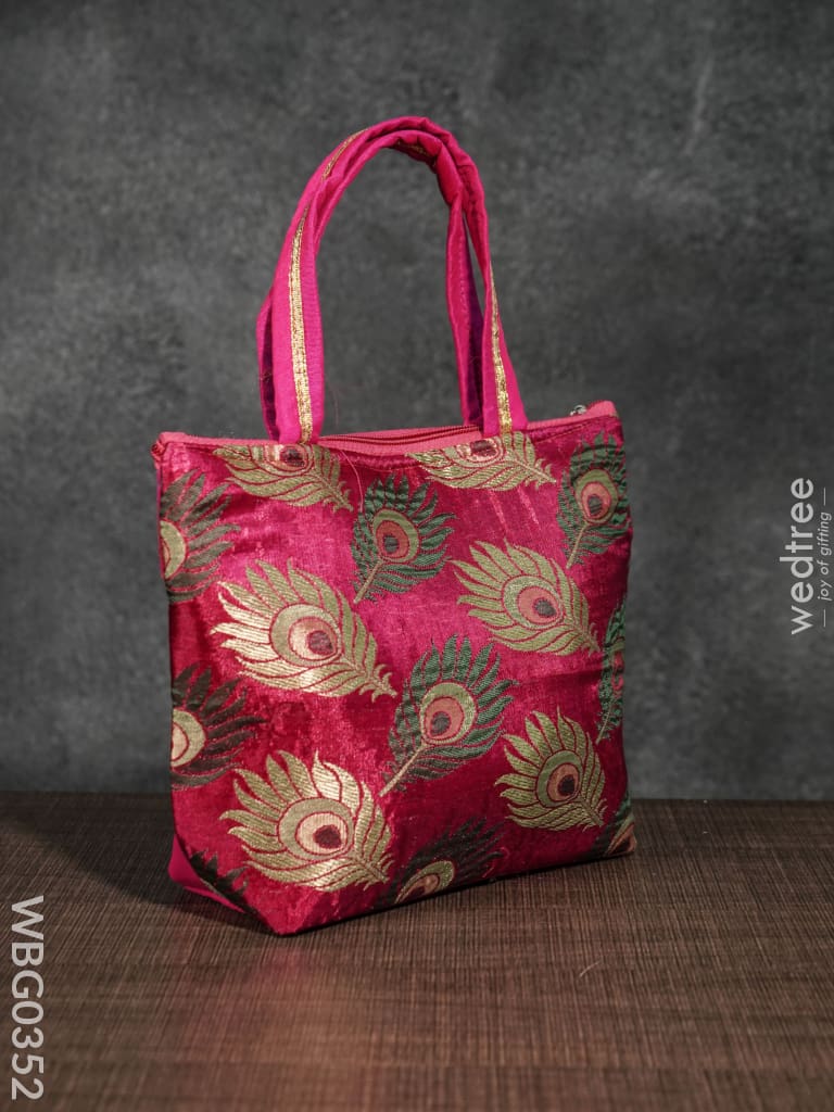 Handbag With Peacock Feathered Prints - Wbg0352 Hand Bags