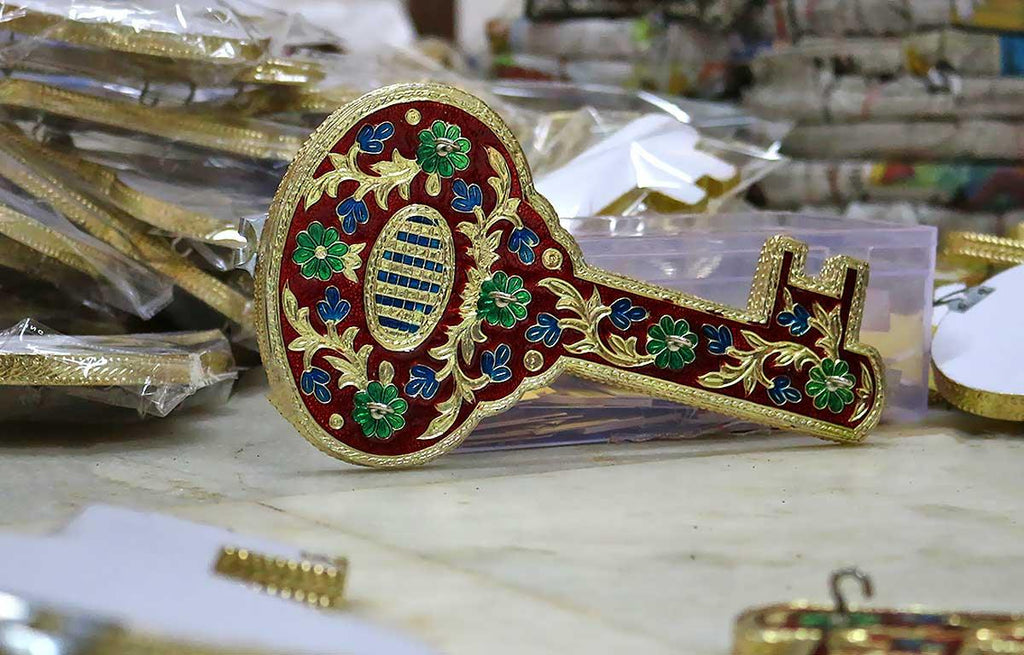 230 Pcs Minakari Key Shaped Key Hanger for a Wedding in Chennai