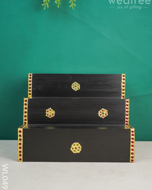3-Step Tanjore Golu Padi - Wl0492 / Diya