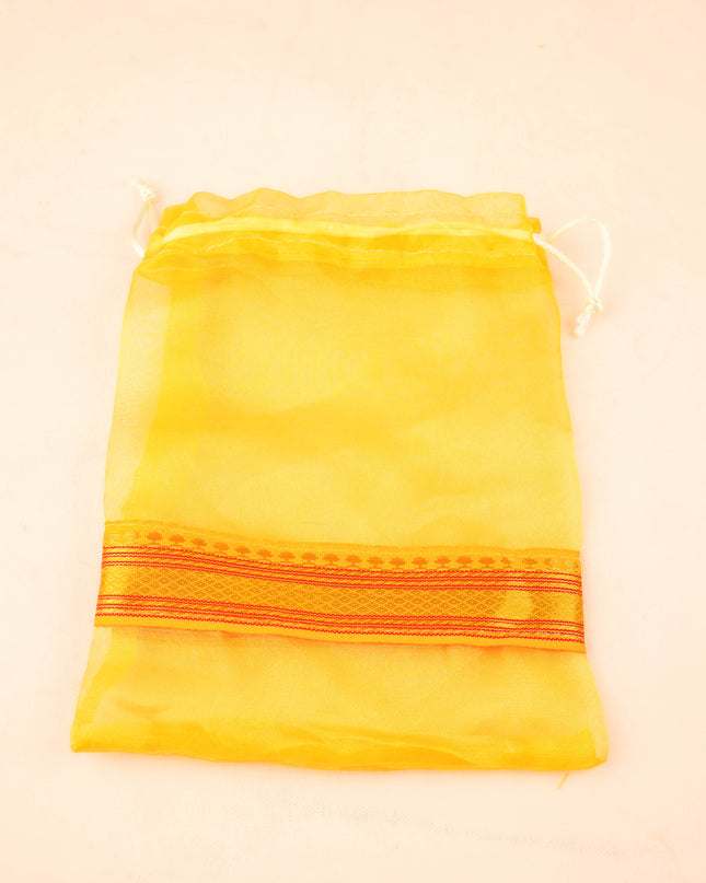 Combo: String Bag with 2 Cup Kumkum Holder & Set of 4 Bangles - WGC0126