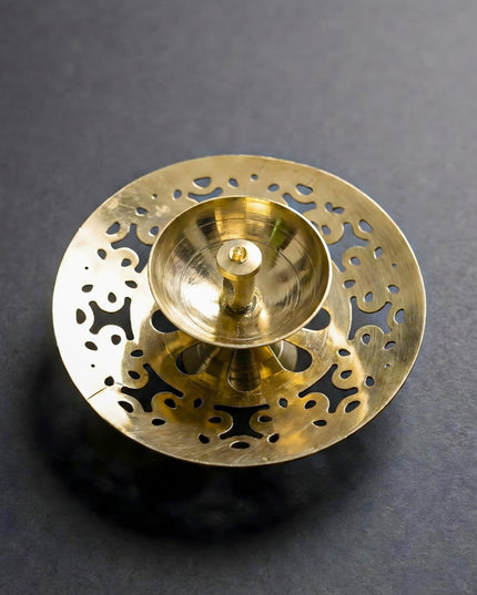 Brass Round Shaped Diya - WBG0044