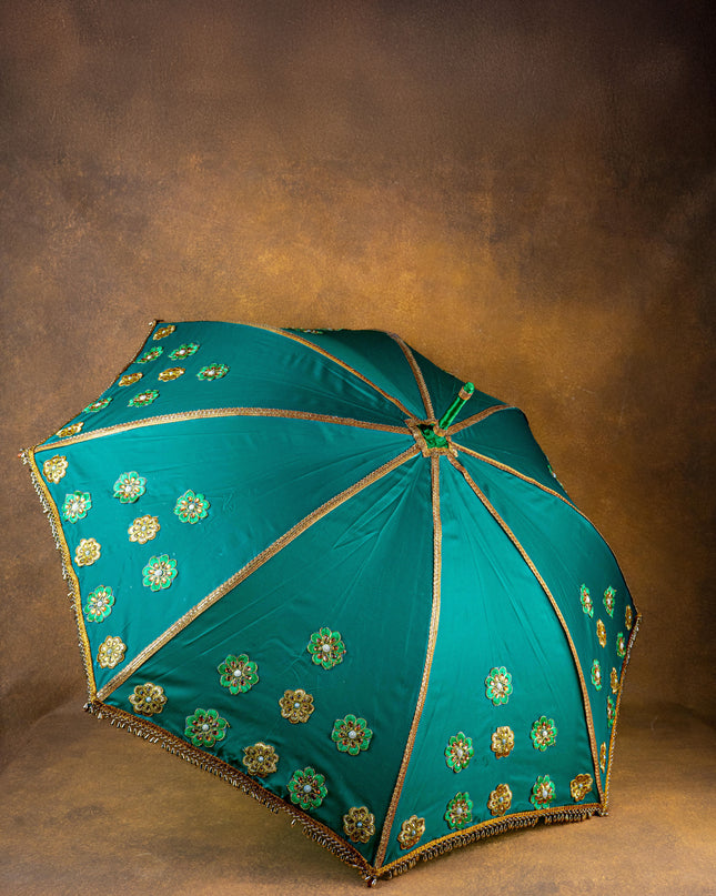 Kasi Yatra - WBG0470-11