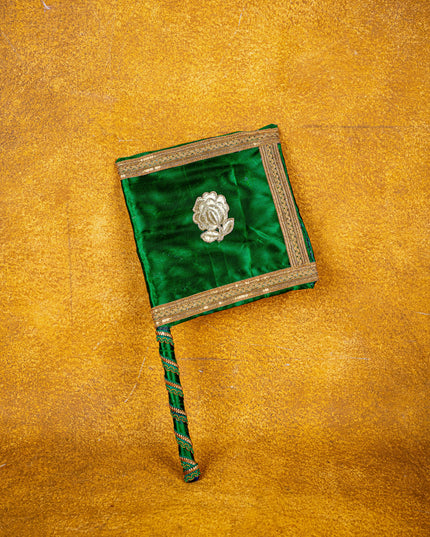 Kasi Yatra - WBG0078-32