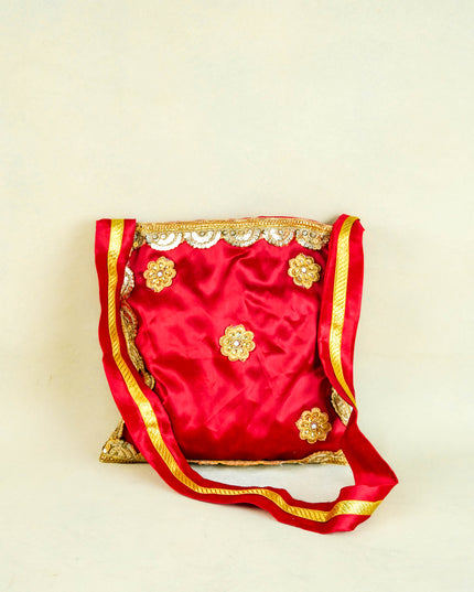 Kasi Yatra - WBG0078-9