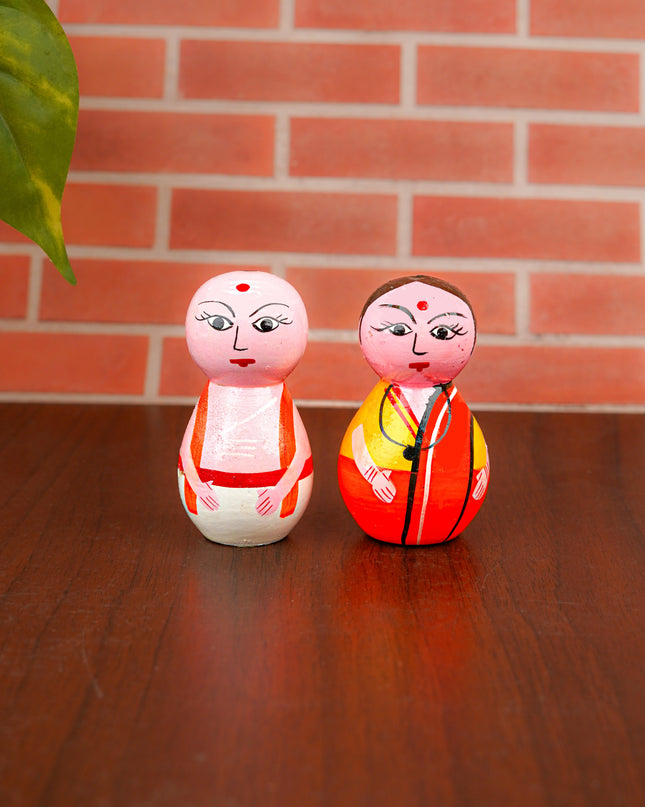 Pandit Couple - Channapatna Toy - WBG0791