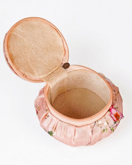 Round Floral Embroidery Bangle Holder - WBG1323