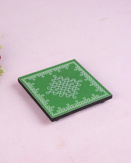 Laminated Manai - Sikku Kolam Design - 4 x 4 - WBG1386