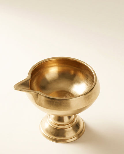 Kubera Deepam - WBG1448
