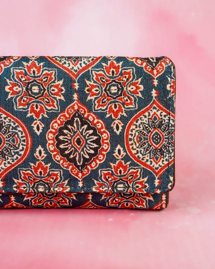 Tussar Silk Hand Purse - WBG1502