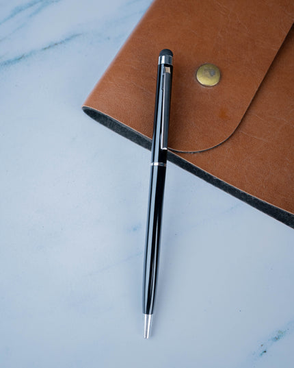 Gift Set - Leather Keychain with Pen - WBG1703