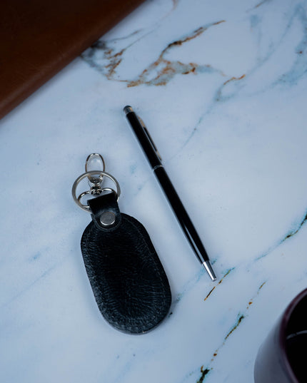 Gift Set - Leather Keychain with Pen - WBG1703