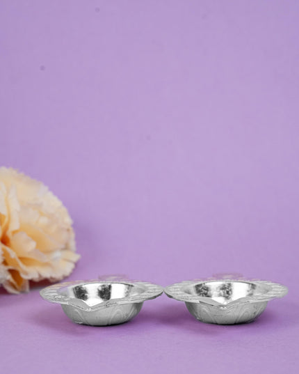 Zinc Alloy Diya Set of 2 - Silver - WBG1789-2