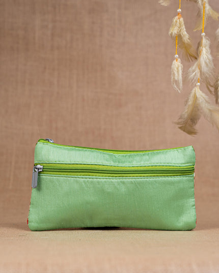 Raw Silk Purse - Embroidery Design - WBG1821