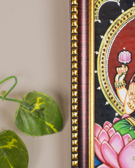 Lakshmi Printed Key Hanger - WBG1827
