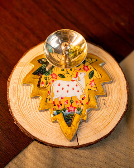 Brass Diya with Leaf - WBG1842