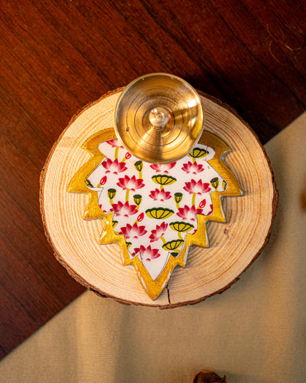 Brass Diya with Leaf - WBG1842
