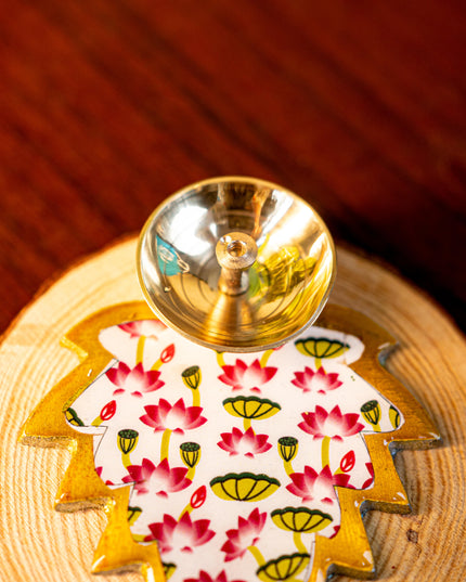 Brass Diya with Leaf - WBG1842