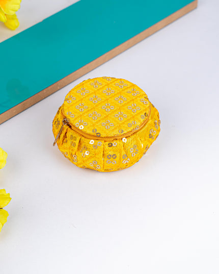 Round Embroidered Bangle Box - WBG1846