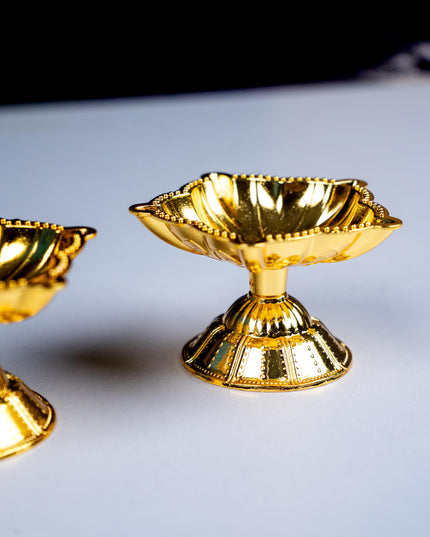 Zinc Alloy - Five Face Diya - Set of 2 - Gold - WBG1875-1