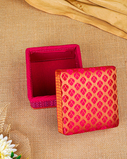 Korai Box - 4x4 inch - WBG1921