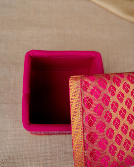 Korai Box - 4x4 inch - WBG1921