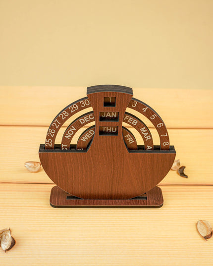 Wooden Desk Calendar - 6 inch - WBG2016