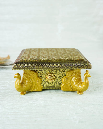Oxidized Peacock Design Manai with Peacock Leg - 5 inch - WBG2057