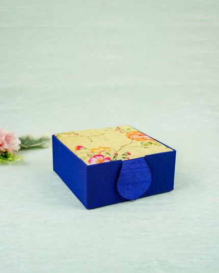 Bangle Box - 4x4 inch - WBG2141