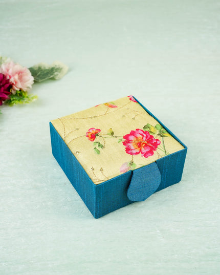 Bangle Box - 4x4 inch - WBG2141
