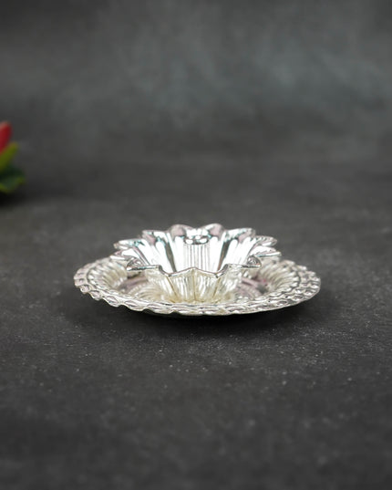 German Silver Flower Diya - 3 inch - WBG2166