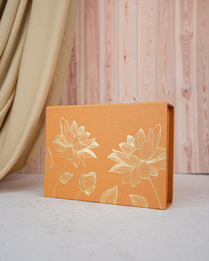 Deepavali: Box with Metal Box, Floral Coaster, Ganesha Idol with Tree - WDC0017