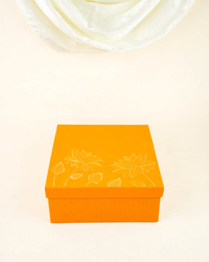 Deepavali: Box with Beads Thoran, Rangoli Diya, Crystal Diya & Dry Fruits - WDC0028