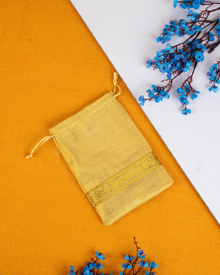 Navratri Combo: String Bag with Tulasi Maadam & Haldi Kumkum Bangles - WGC0086