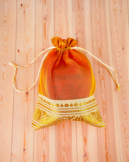 Combo - Ashtalakshmi Tin, Bangles with String Bag - WGC0093
