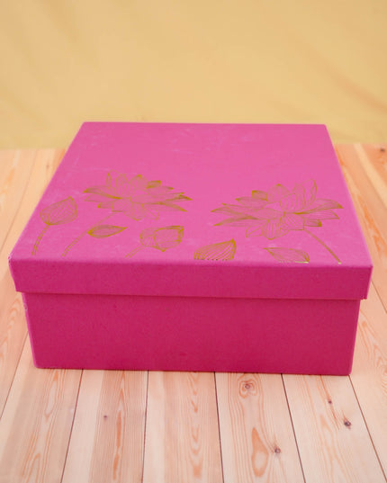 Combo: Hamper Box with Metal Urli Diya and Pichwai Fridge Magnet - WGC0106