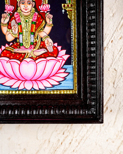 Tanjore painting Lakshmi: 8x6 inch - WL0325