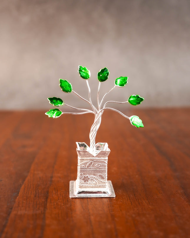 German Silver Tulasi Maadam with Green Leaves - WL0944