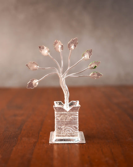 German Silver Tulasi Maadam with Green Leaves - WL0944