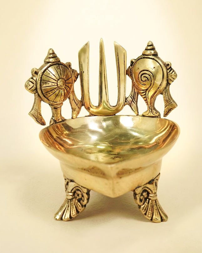 Brass Shank-Chakra-Nama Diya - WL1577