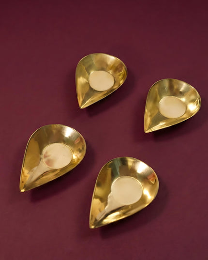 Brass Kuber Diya ( Set of 4 ) - WL2443