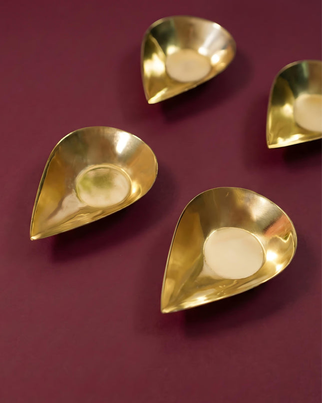 Brass Kuber Diya ( Set of 4 ) - WL2443