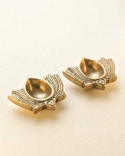 Brass Lotus Diya - Small (Set of 2) - WL2534