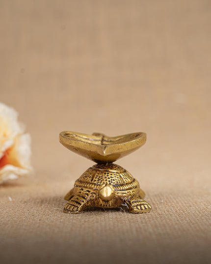 Brass Tortoise Leaf Shape Diya - WL2787