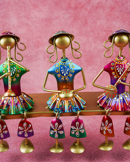Metal Handpainted Musicians on Swing - WL3856