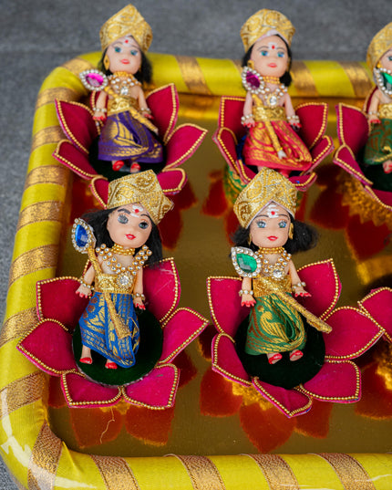 Bala Murugan on Lotus - Set of 6 - WL4177