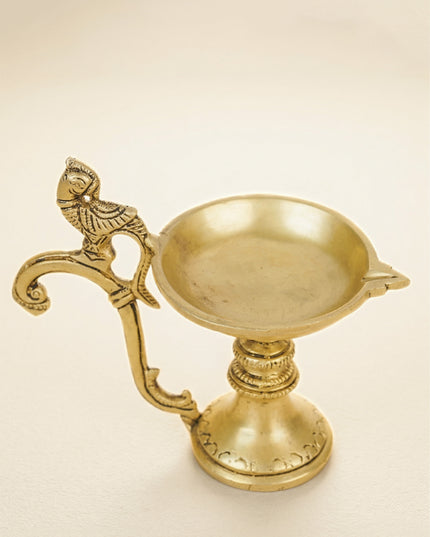 Brass Single Face Round Diya with Handle - WL4357