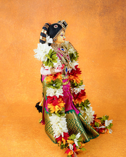 Andal with Parrot Doll - WL4670