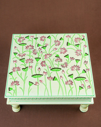 Handpainted Wooden Manai - WL4726
